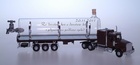 Truck - plastové auto, cisterna 0,50 ltr. se svatebním pískováním