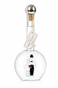 Dárková sada láhev 0,5 l a skleničky ženich a nevěsta – svatební set - slivovice