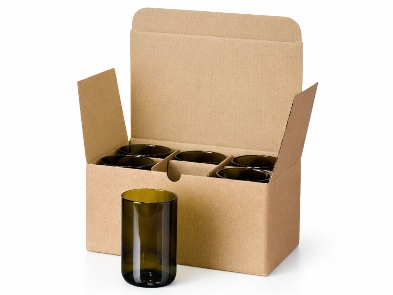 Set sklenek UNIVERSAL výšky 11,5 cm z lahví od vína v pěkné krabici