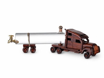 Truck - dřevěné auto, cisterna 0,50 ltr.