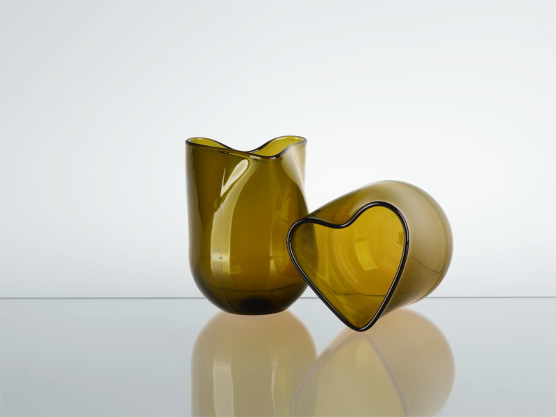 Sklenka Winelove - antik. zelená