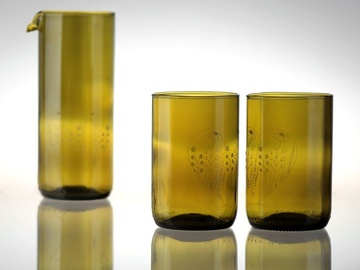 Sklenka z lahve od vína - Luční doušek v srdíčku 