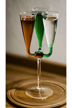 Trojsklenka na nožce 0,04 l