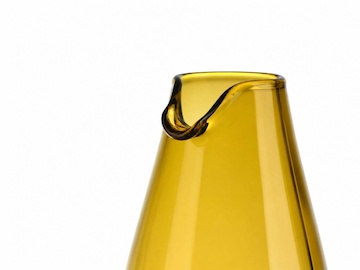 Upcyklovaná karafa z lahve od vína 0,7 l - Amber - detail