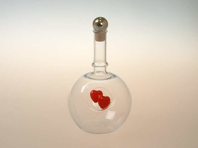 Láhev Magic 0,20 ltr., 2 červená srdíčka v lůžku