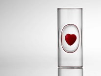 Odlivka výšky 80 mm, červené srdíčko v lůžku