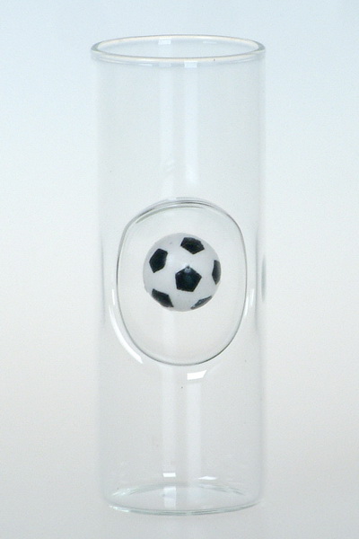 Odlivka výšky 90 mm s fotbalovým míčem v lůžku