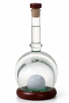 Láhev Magic s výdutí 0,20 ltr. Golf s dřevěnou podstavou