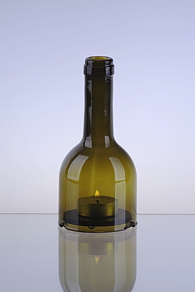 Upcyklovaný svícen SMART výšky 160 z láhve od vína na kovové podstavě